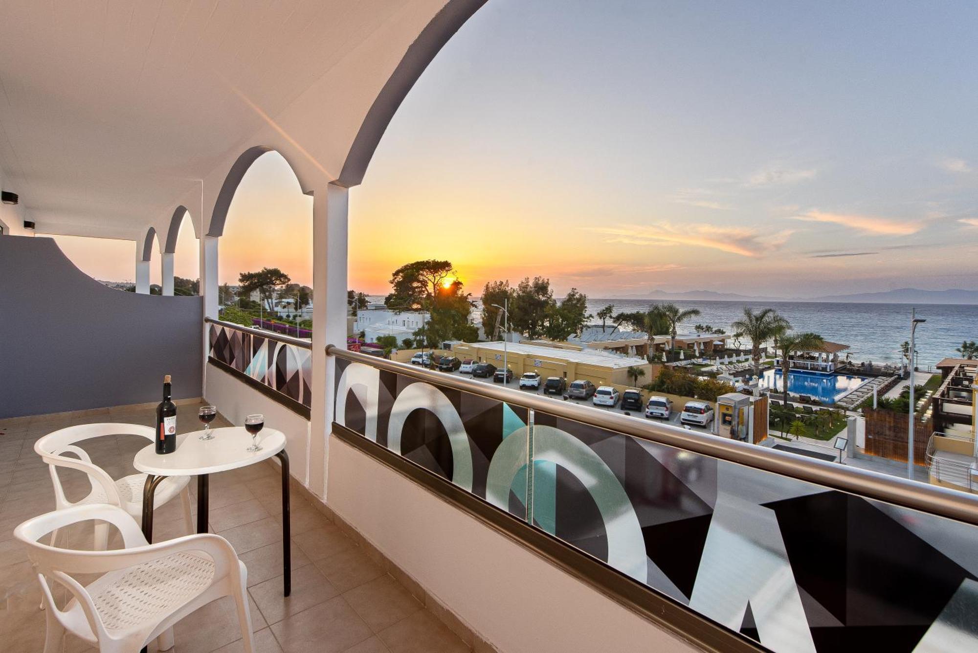 Sunny Days Hotel Ixia  Dış mekan fotoğraf